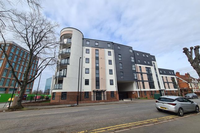 Flat to rent in Station Square, Coventry