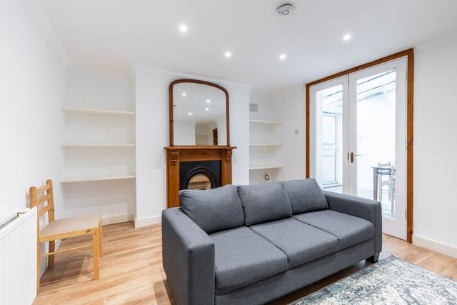 Thumbnail Flat to rent in Cambridge Road South, London