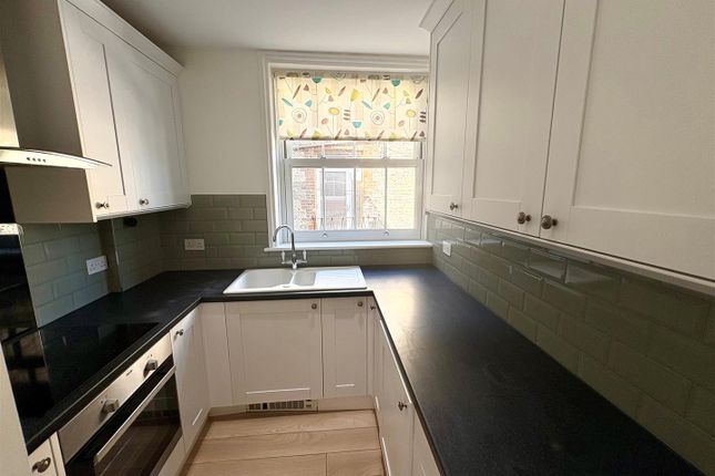 First Floor Rear, 30, South Terrace, Littlehampton photo 2
