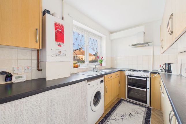 56 Pensher Street East, Gateshead photo 2