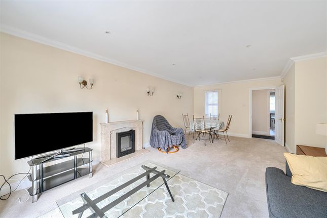 2, Old Pilgrim Court,, Ockham Road South, East Horsley photo 3