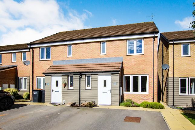 Thumbnail Semi-detached house for sale in Condor Drive, Leighton Buzzard