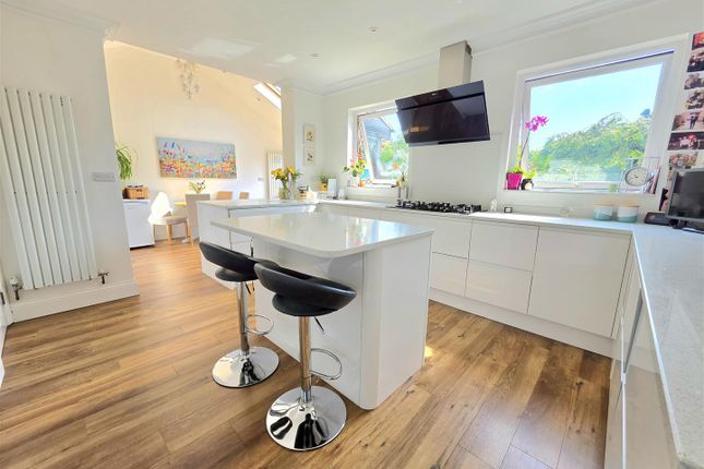 57, Green Lane, Hucclecote photo 3