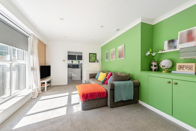 4, Tobruk Close, Andover photo 3