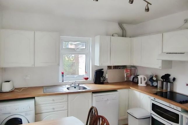 93, Mount Pleasant Road, EXETER photo 2