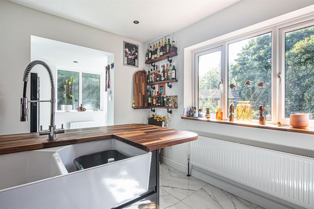 72, Rivelin Park Road, Sheffield photo 4