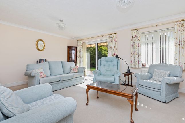 4 The Cedars Hurst Road, Littlehampton photo 3