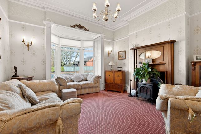 482 Burnley Road, Accrington photo 4