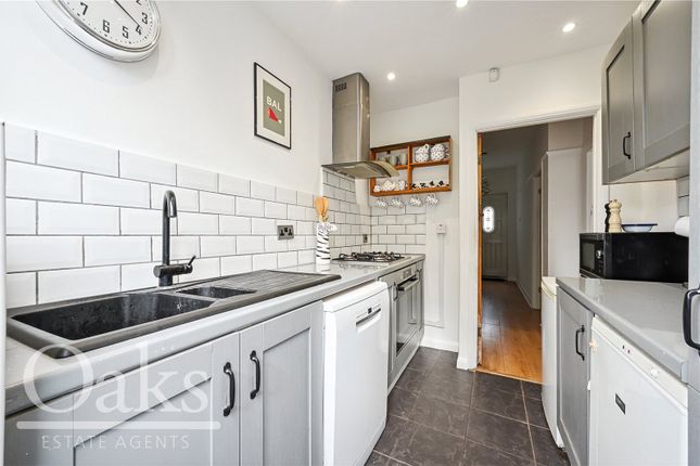 84, Fieldend Road, London photo 5