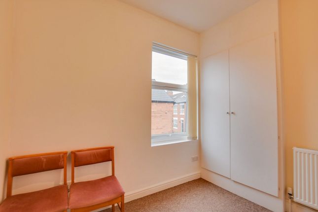 Terraced house for sale in Clarendon Park Road, Clarendon Park, Leicester