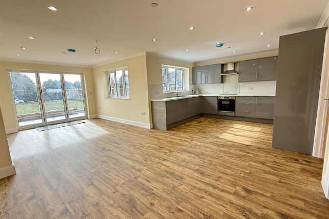 Cartref Ni, 23, Gorsddu Terrace, Llanelli photo 2