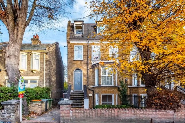 Flat for sale in Disraeli Road, Forest Gate, London