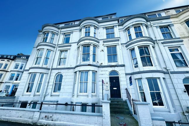 Flat for sale in Queens Parade, Scarborough