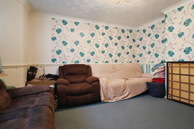 91, Highmead Road, Cardiff photo 4