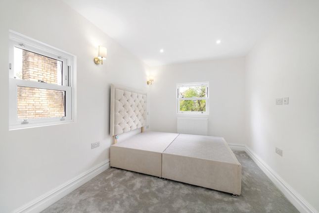 End terrace house for sale in Spenser Road, London