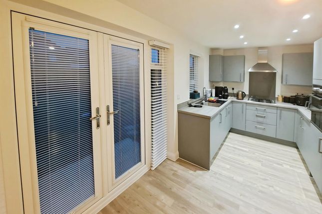 5, Lulworth Place, Peterborough photo 4