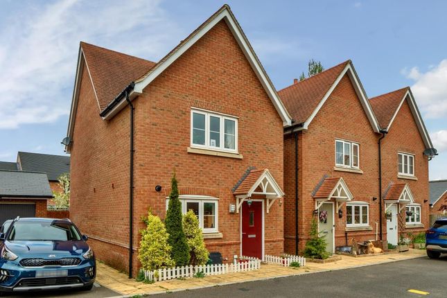Thumbnail Detached house to rent in Sutton Courtenay, Oxfordshire
