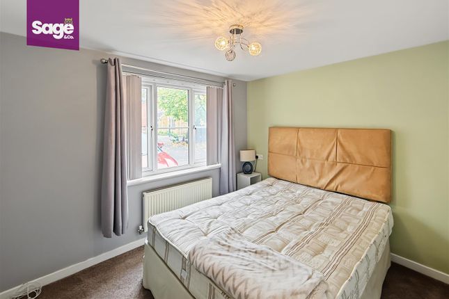 37a, Coed Celynen Drive, Abercarn Newport photo 3
