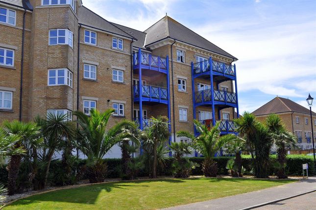 Flat to rent in Callao Quay, Sovereign Harbour North, Eastbourne
