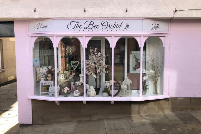 Retail premises to let in The Shambles, Chesterfield
