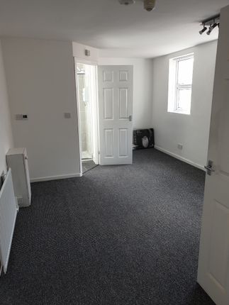 1 bed flat to rent in Flat, Grasmere Road, Blackpool FY1
