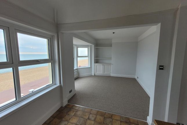 Flat 3, 46 Marine Parade, Hythe photo 3