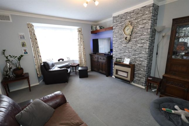 11 New Park Drive, Hemel Hempstead photo 4
