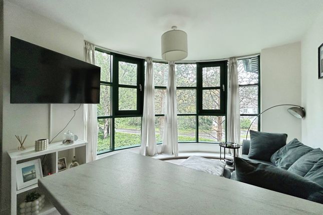 13 Lorica House, Fleet Mill,, Minley Road, Hampshire photo 2