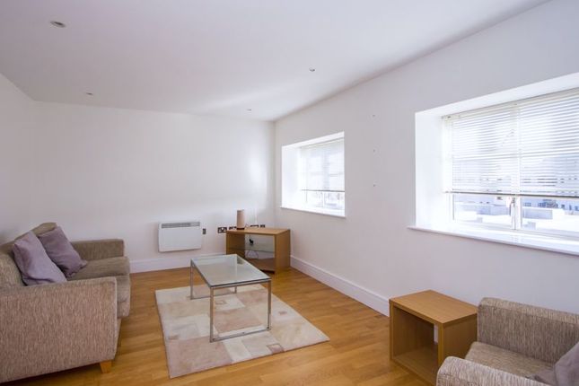 214 Woodlands, Hayes Point, Sully photo 2