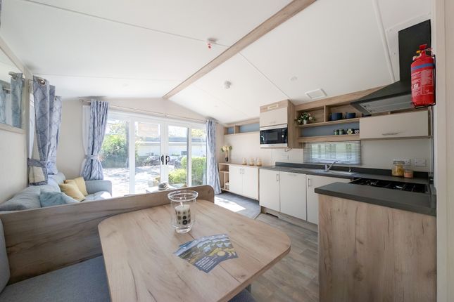 SG - Willerby Linwood, Slackhead Road, Hale, Milnthorpe photo 2