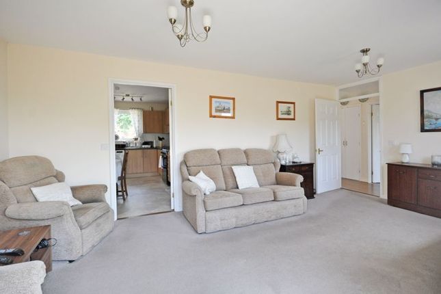 3, Drinkwater Rise, Newport photo 4