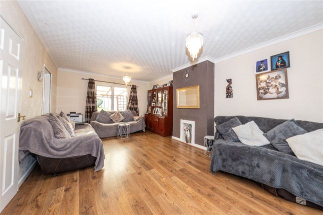 Semi-detached house for sale in Bloomfield Avenue, Luton, Bedfordshire