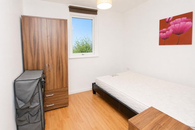 219 Aspect Elmwood Lane, Leeds photo 5