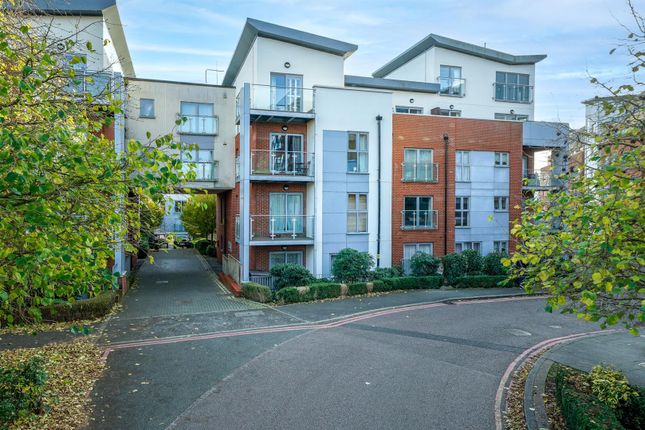 36 Nero House, Charrington Place, St. Albans photo 4