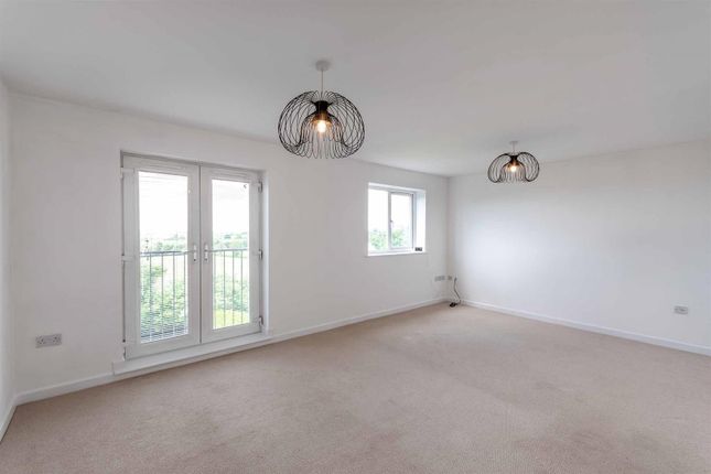 4, Greaves Sike Lane, Rotherham photo 4