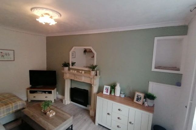 99, Edmunstown Road Williamstown, Tonypandy photo 2