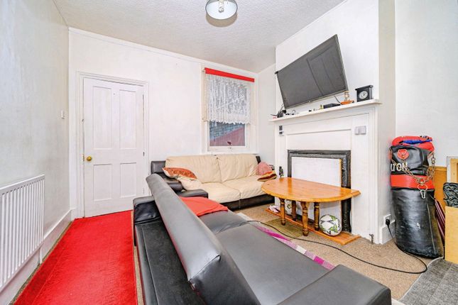 59, Ridgway Road, Bedfordshire photo 3