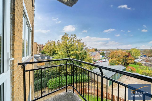 Flat 7A, 11 Woodside Avenue, London photo 3