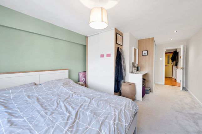Flat 11, Rivermill Court Kneesworth Street, Royston photo 3