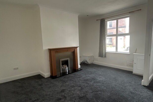 Thumbnail Property to rent in Wood Street, Bury
