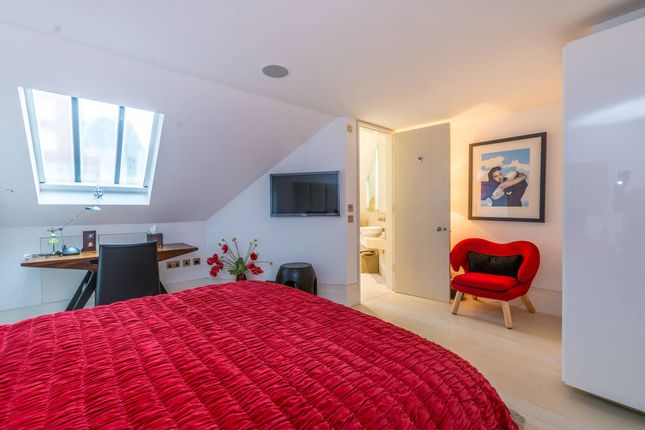 Terraced house to rent in Adams Row, Mayfair