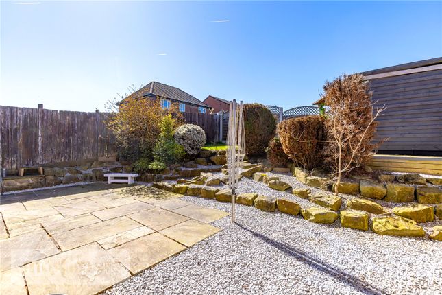 25, Martinique Drive, Darwen photo 3