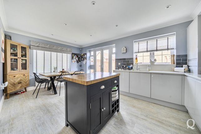 2, Castle Way, Maidstone photo 3
