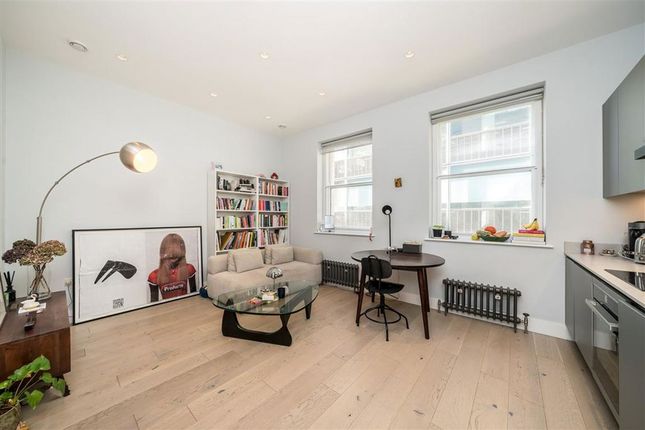 Flat 2.2, 4a Duck Lane, 18 Berwick St, 4/4a Duck Lane, London photo 2