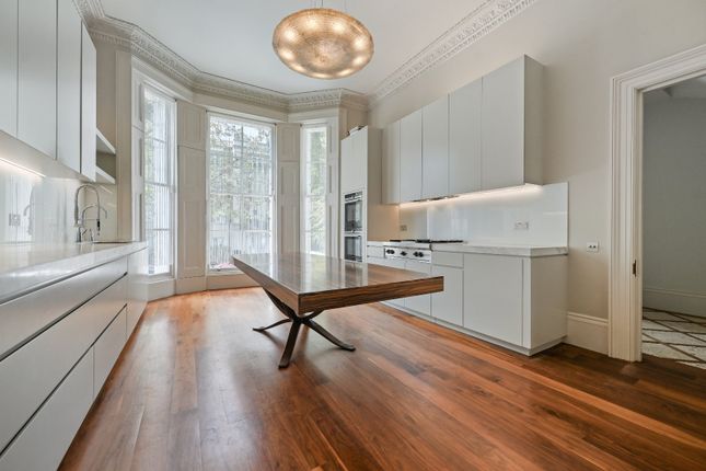 18, Russell Road, London photo 3