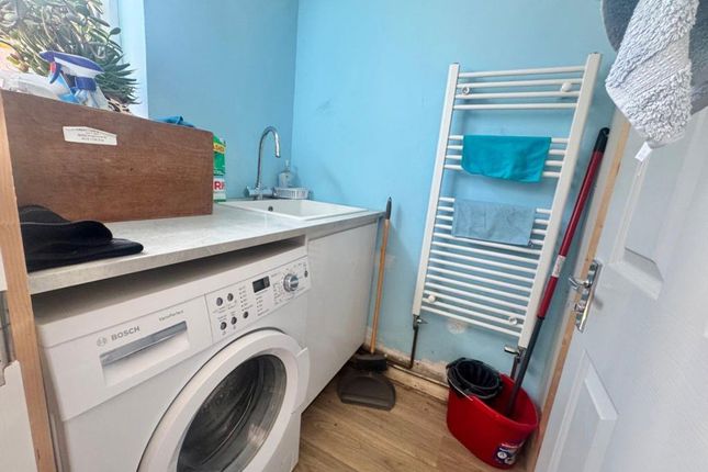 1, 63, Green Lane, Windsor photo 5