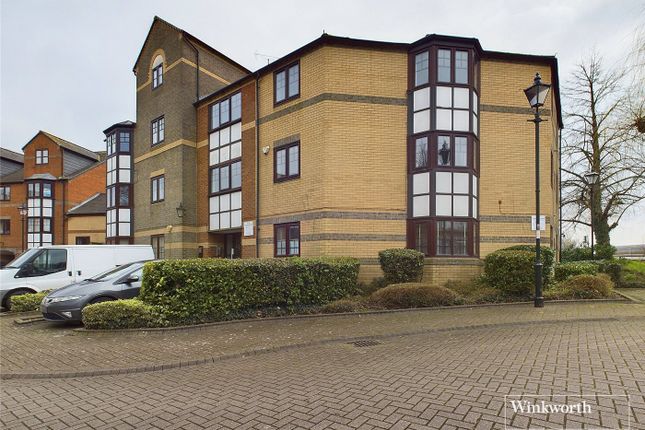 Thumbnail Flat for sale in New Bright Street, Reading, Berkshire