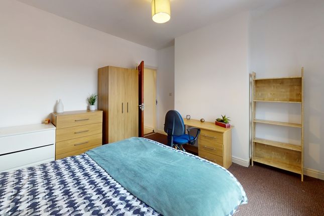 Thornville Crescent, Leeds photo 5