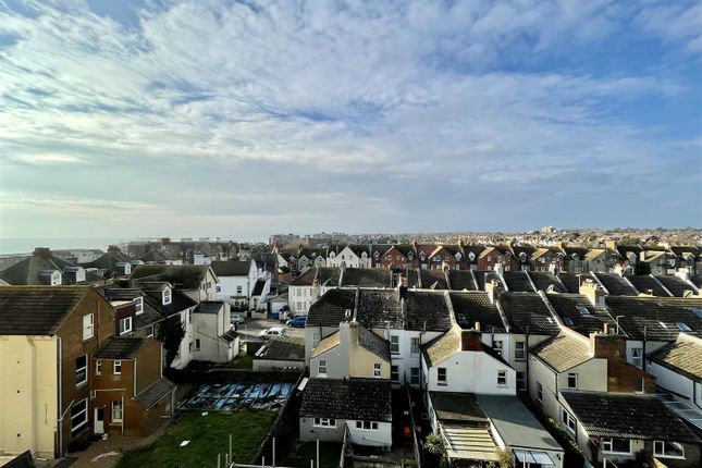 Flat for sale in Sackville Road, Bexhill-On-Sea