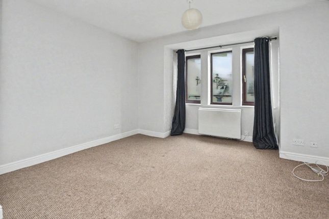 Clifton Place, West Yorkshire photo 2